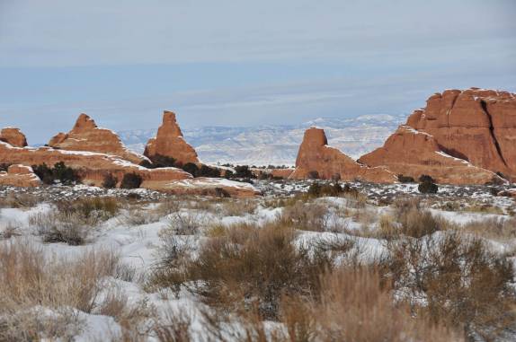 A grandiosa paisagem do Arches National Park, perto de Moab, em Utah, nos Estados Unidos